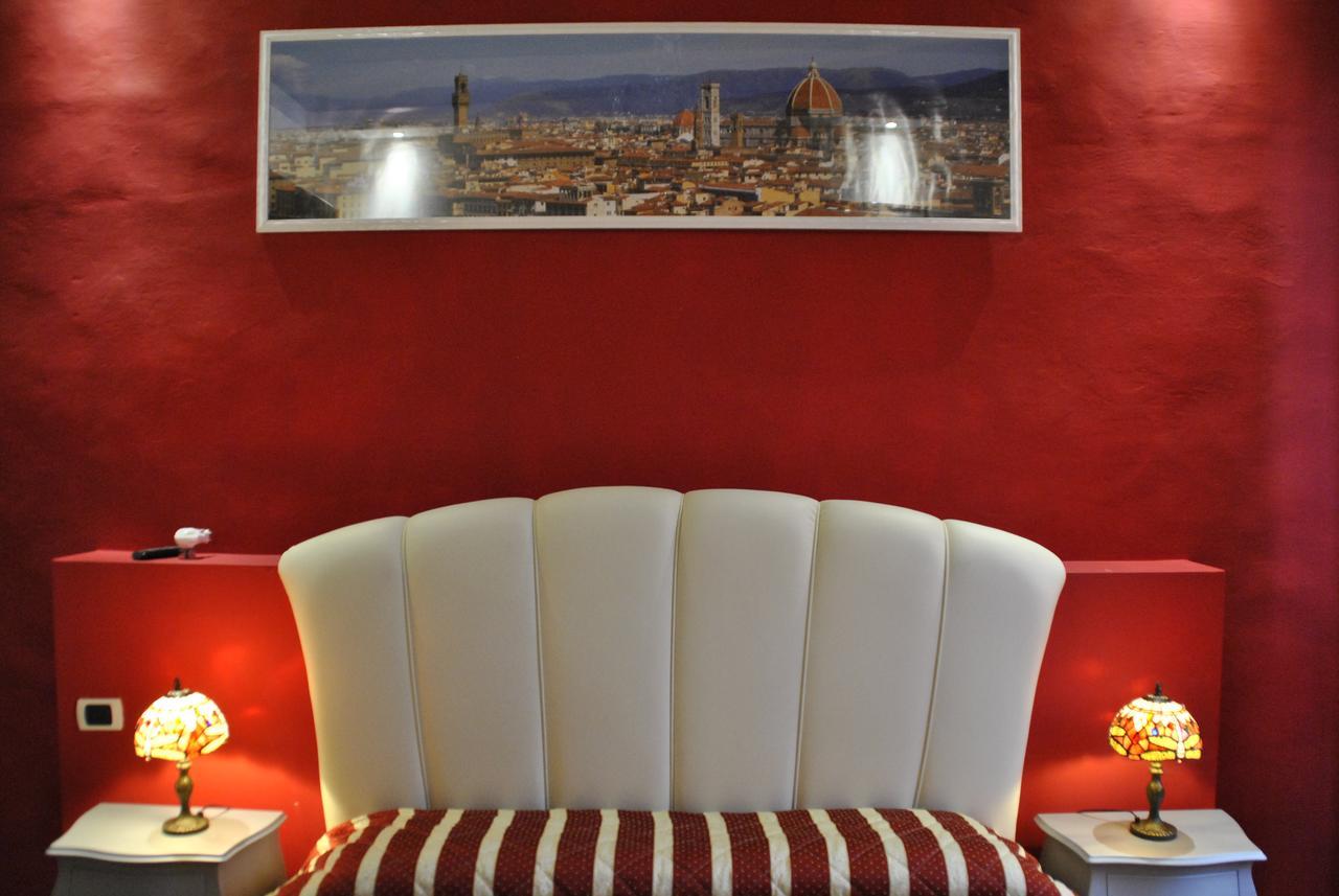 Firenze Rentals Suite Servi ภายนอก รูปภาพ