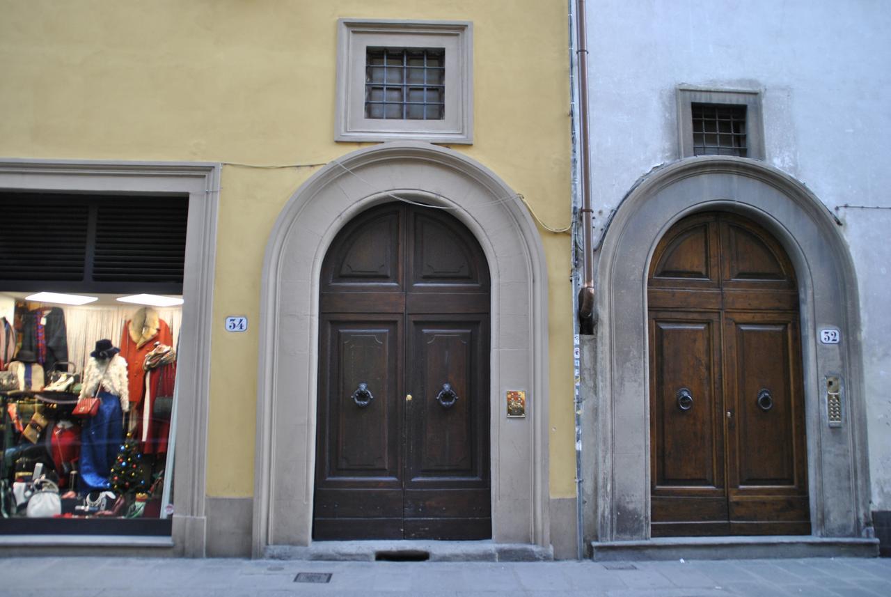 Firenze Rentals Suite Servi ภายนอก รูปภาพ